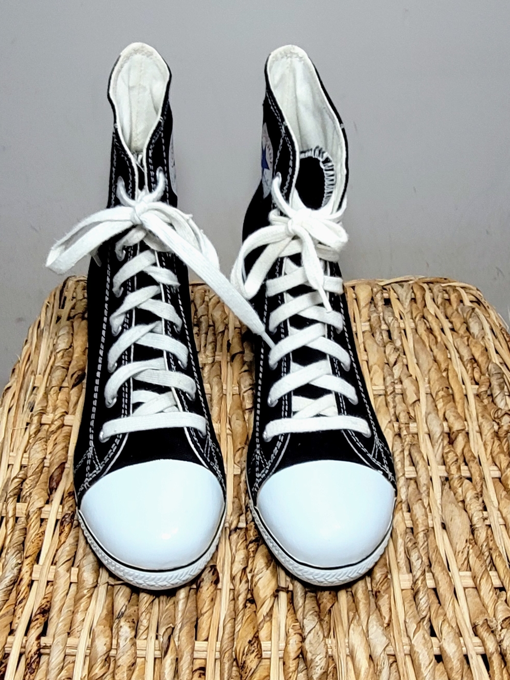 Converse Style Black and White High-Top Lace-Up Platform Boots with Logo Patch - Picture 6 of 11